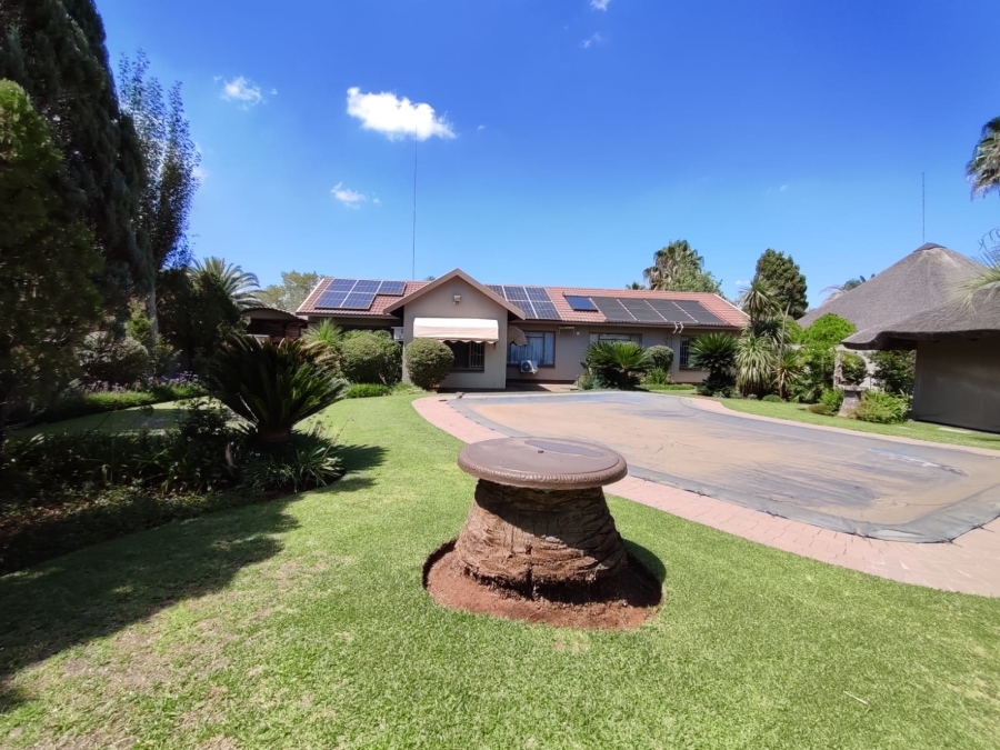3 Bedroom Property for Sale in Flimieda North West